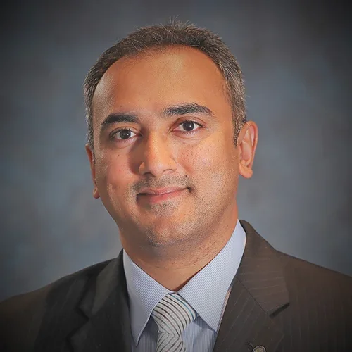 Faculty photograph of Dr. Kumar Shah, Professor in Clinical Dentistry.
