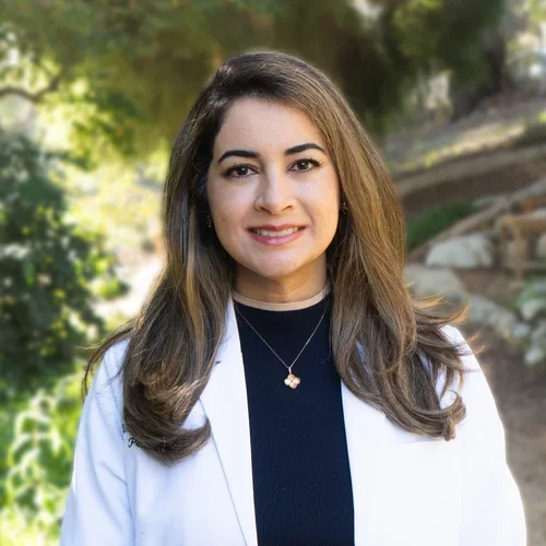 Atousa Arzabal's headshot