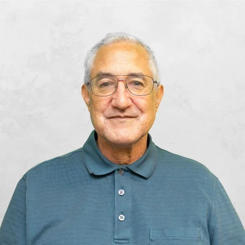 Dr. Stevan Dumas