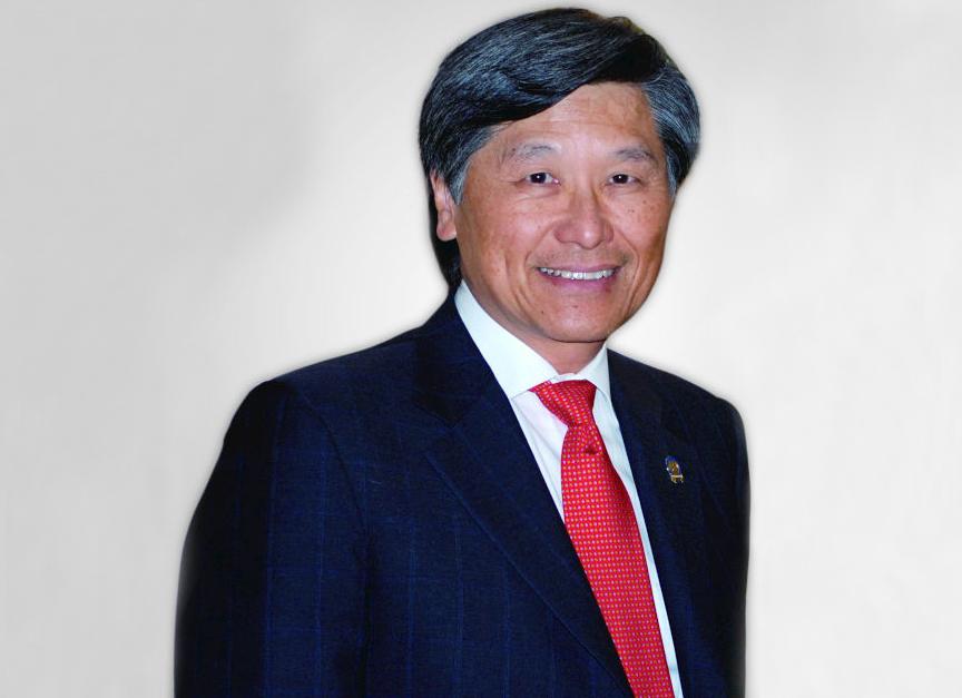 Photo of Dr. Peter Moy