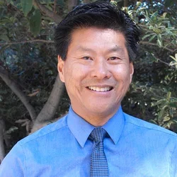 Photo of Dr. Elbert Tom