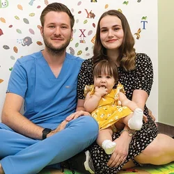 Richard Fike with his wife Ashlyn and daughter Scarlett.