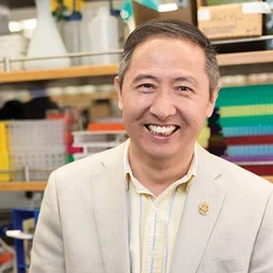 Dr. Cun-Yu Wang