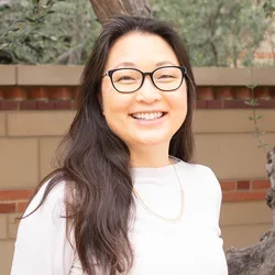 Dr. Evelyn Chung