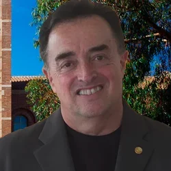 Photo of Dr. Francisco Ramos-Gomez