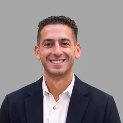 Dr. Joshua Kam is a Endodontics resident.